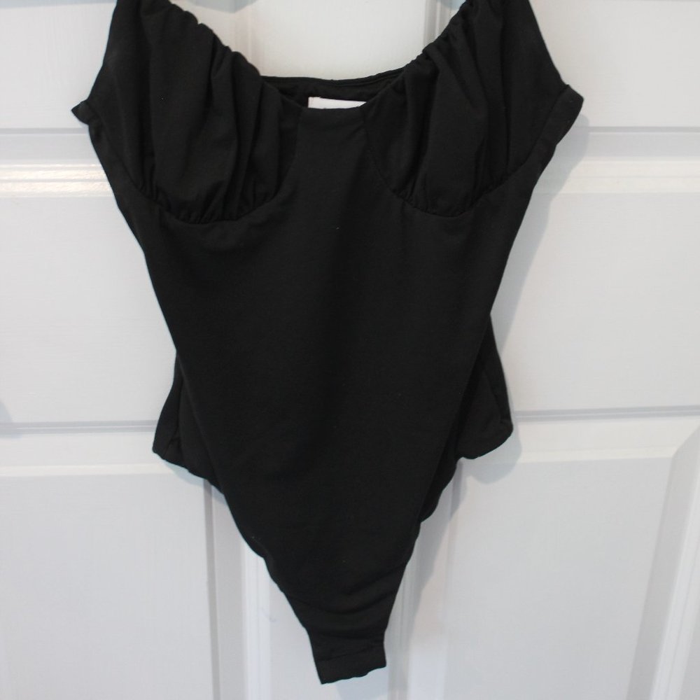 Princess Polly Black bodysuit size 4